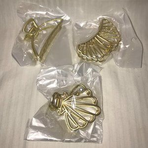 BRAND NEW IN PACKAGE! SET OF 3 PRETTY GOLD METAL HAIR CLAW CLIPS.